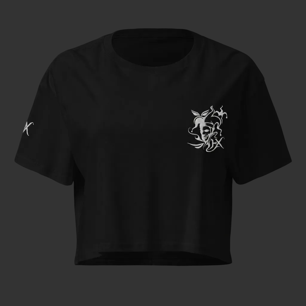 Frontansicht Schwarzes The Five Signs Crop Top mit fünf gestickten Zeichen auf der Brust